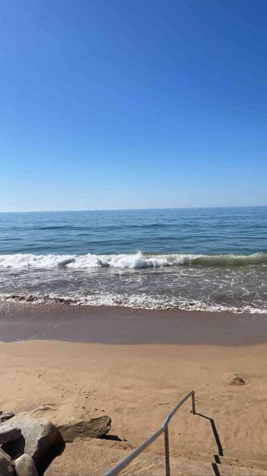 Pied Dans L'eau A 10 Min D'agadir Apartment