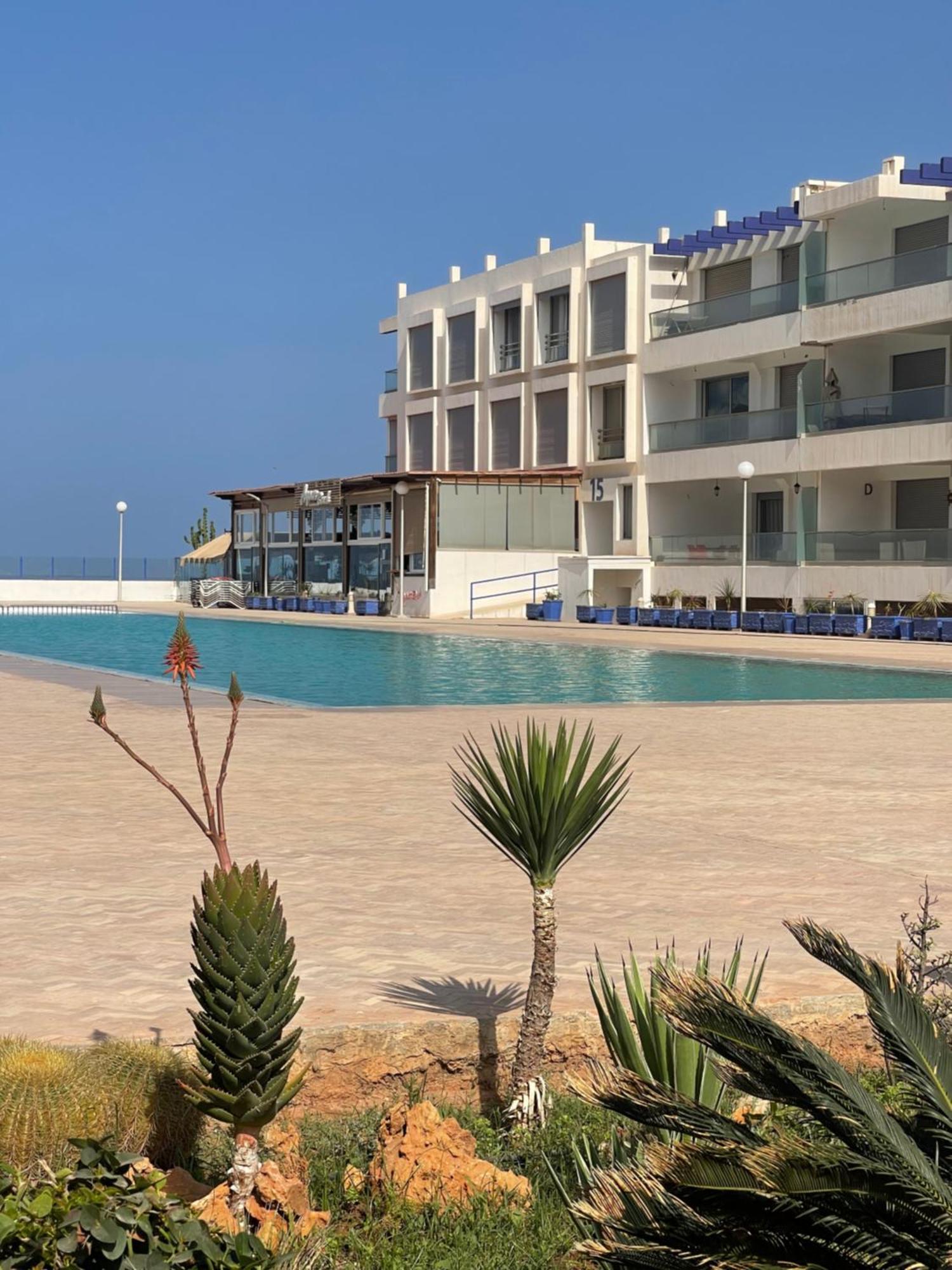 Pied Dans L'eau A 10 Min D'agadir Apartment *